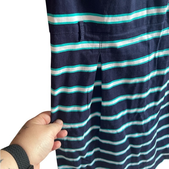 Tommy Hilfiger Blue & White Striped Sleeveless Sheath Dress - Size 2, Midi - Picture 5 of 7